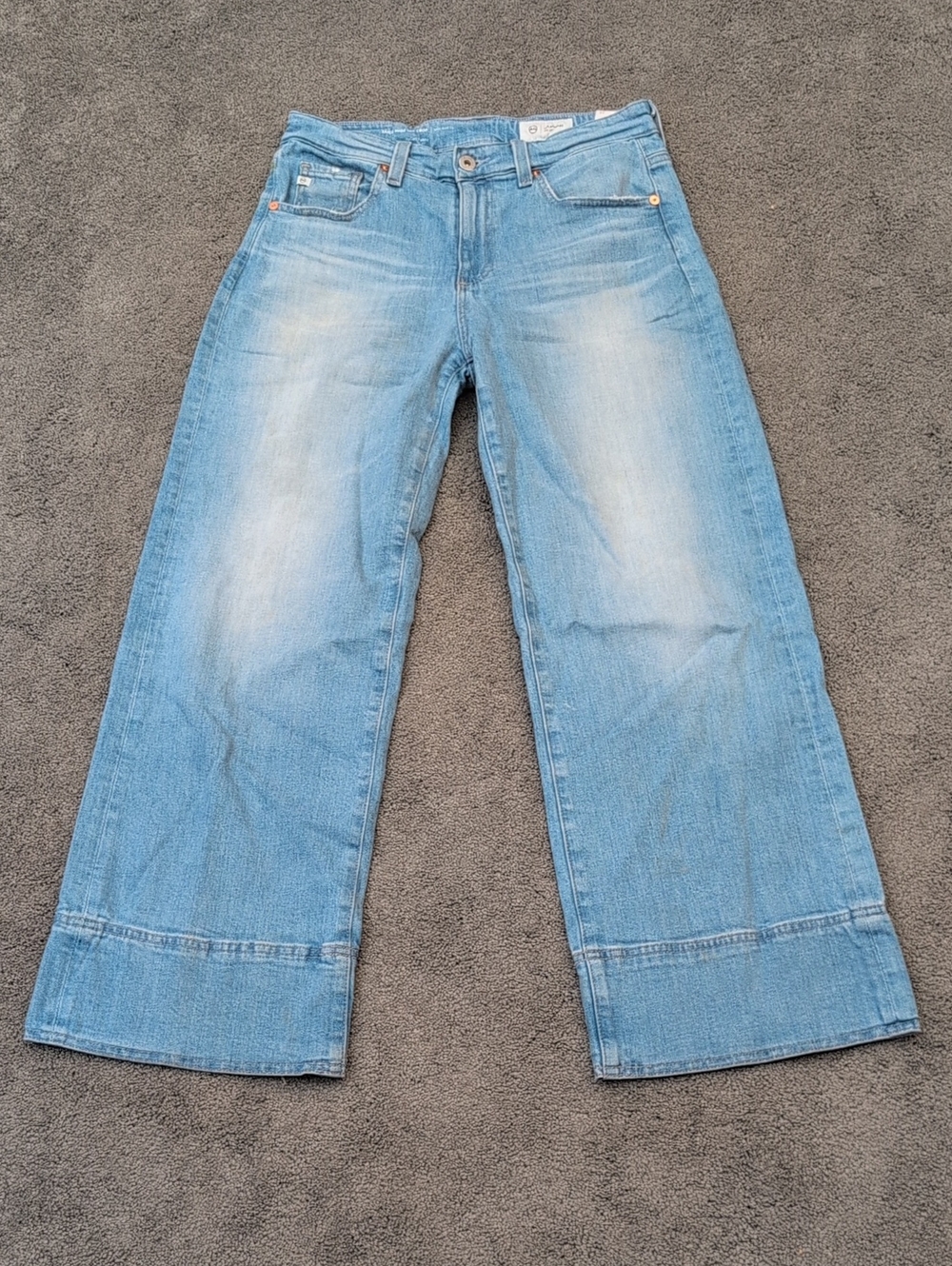 AG Saige Wide Leg Crop Jeans Size 26